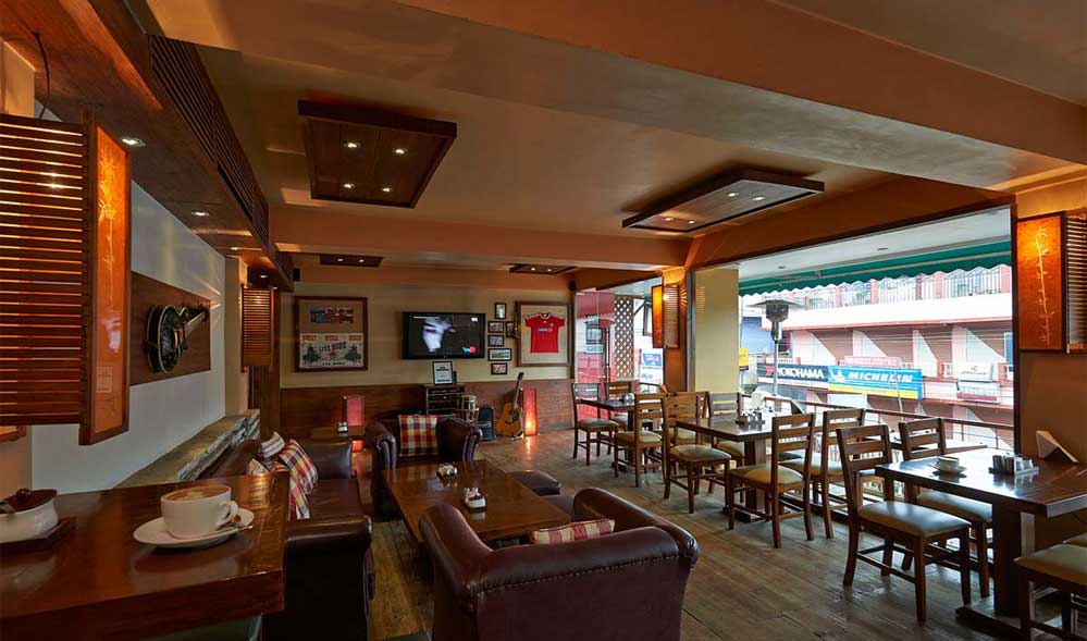 Cafe Shillong Bed & Breakfast