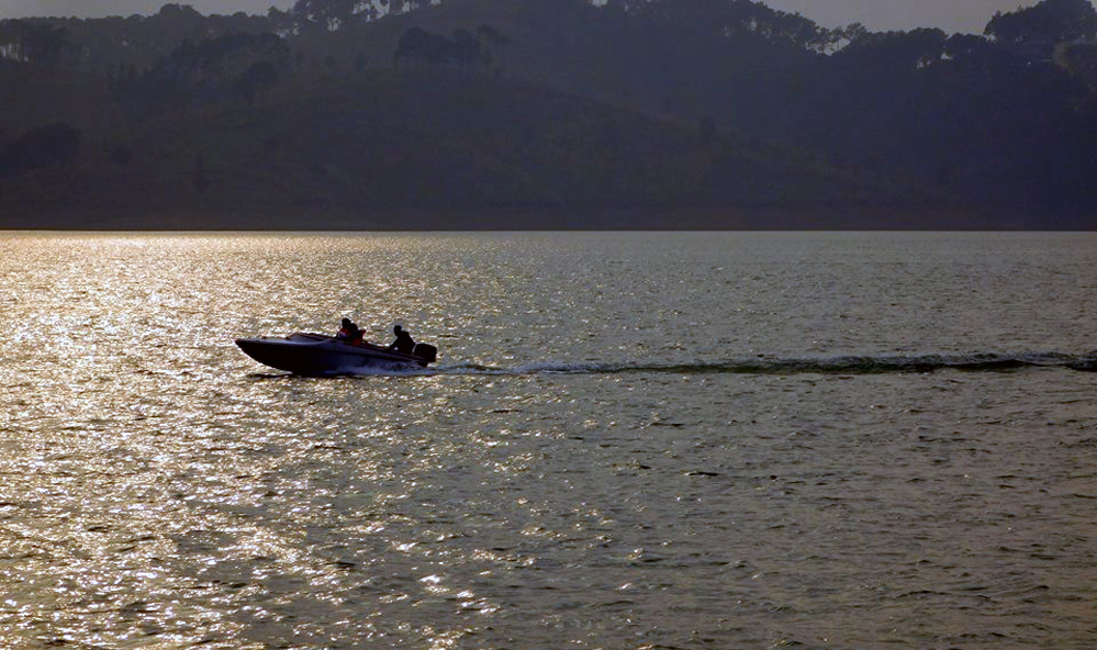 Boating on Umiam Lake (Barapani) Umiam Lake (Barapani)